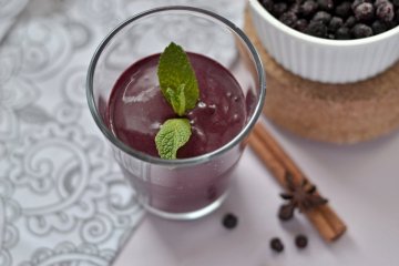Borůvkovo mátové kefírové smoothie