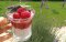 Malinovo-jahodový chia dezert z kokosového kefíru