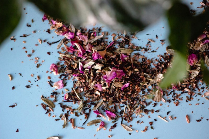 Tom Chai Ajurvédský čaj Good Vibes – Darjeeling BIO - Hmotnost TOMCHAi: 60 g