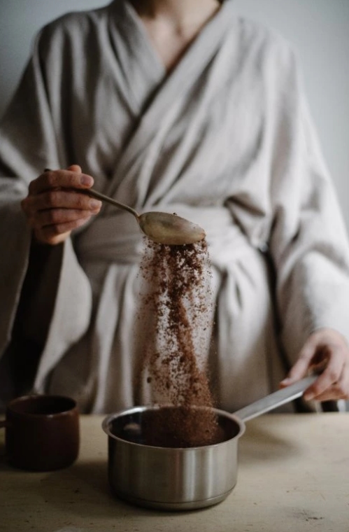 Ajala Elixír – pravá horká 57% čokoláda – Mléčná 250 g