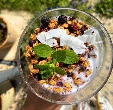 Mandlovo-čokoládová granola (prebiotická, bez cukru a lepku, vegan)